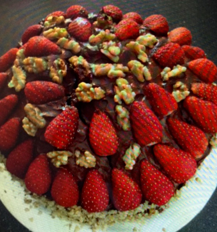 Bake-Free Fruit & Nut Cacao Cake