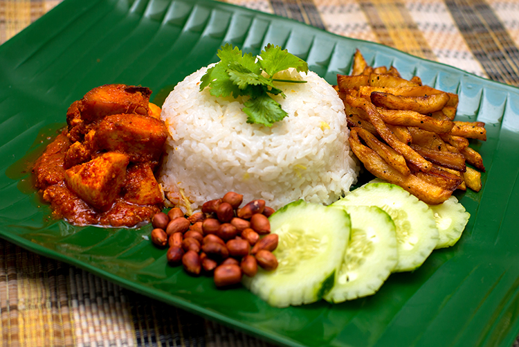 Nasi Lamek & Paneer Sambhal