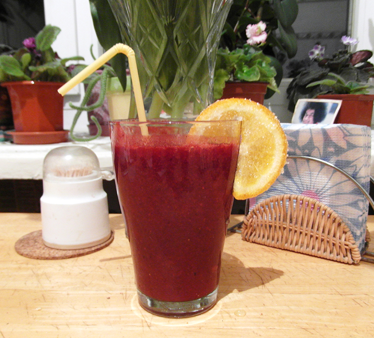 A Very Berry Summer Drink